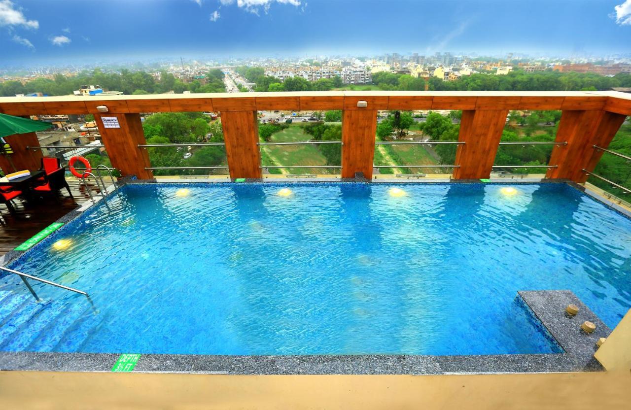 Hotel La New Delhi Екстер'єр фото
